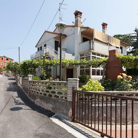 Apartmani Gamboc + Experience And Discounts Umag Ngoại thất bức ảnh
